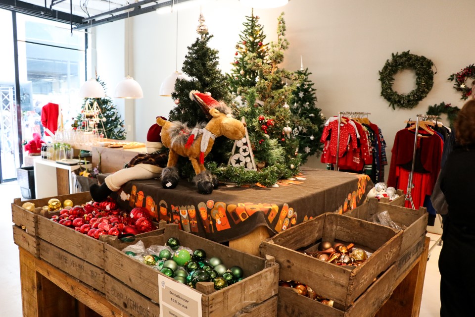 Circulaire Kerst Pop-Up winkel Van Waarde geopend in Zwolse binnenstad