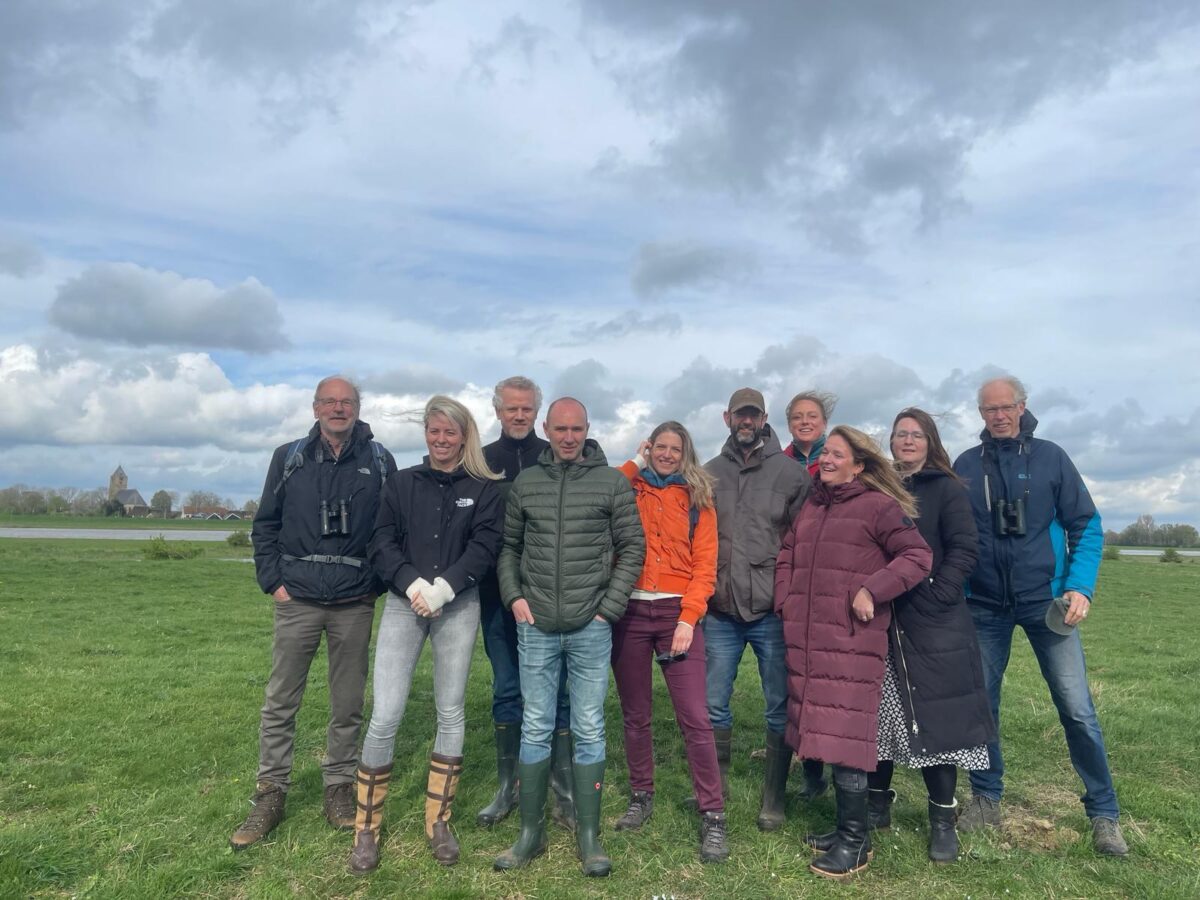 Projectteam Natura 2000 beleeft de stroomdalgraslanden in het veld
